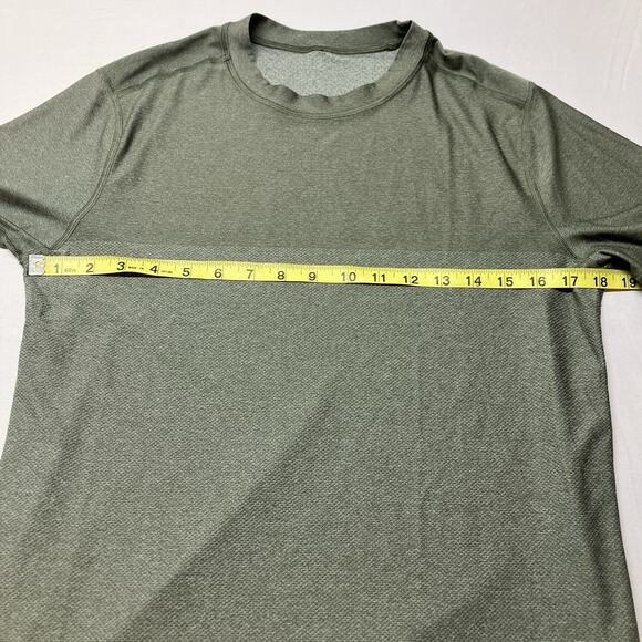 VUORI Grandview Tech 2 Tone Sage Green Performance Short Sleeve Shirt Size S - Picture 8 of 10